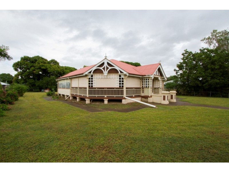 10 Ralston Street, West End QLD 4810