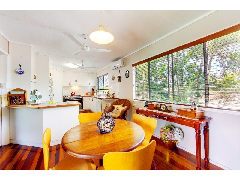 4 Banksia Street, Kirwan QLD 4817