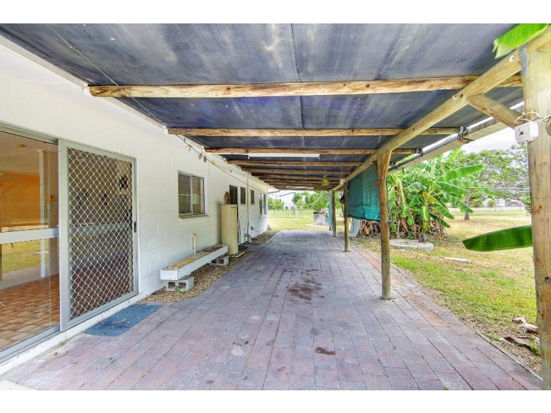 51 Veales Road, Jensen QLD 4818