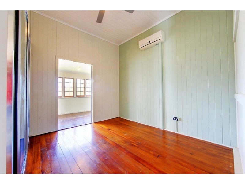 155 Kings Road, Pimlico QLD 4812