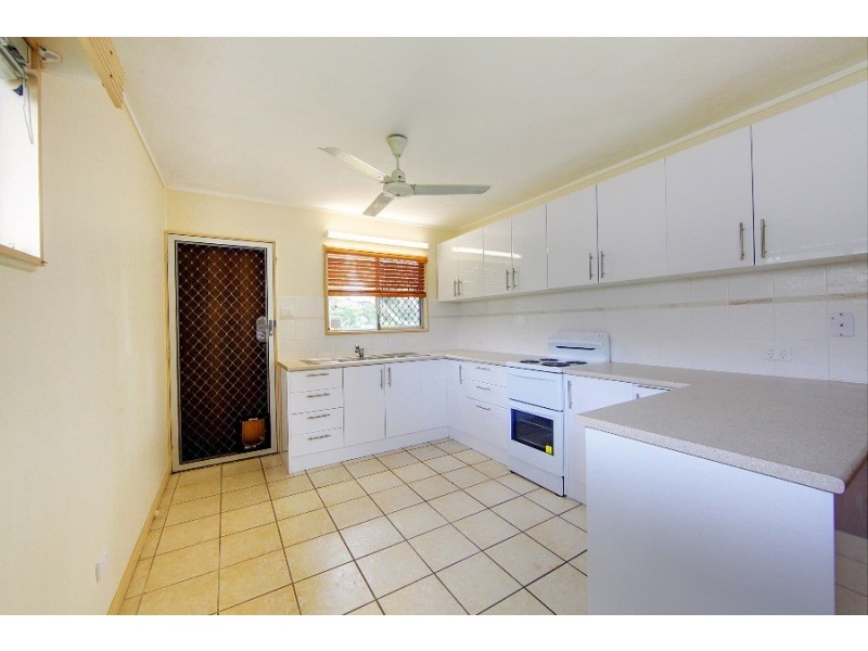 7 Marcus Street, Rasmussen QLD 4815