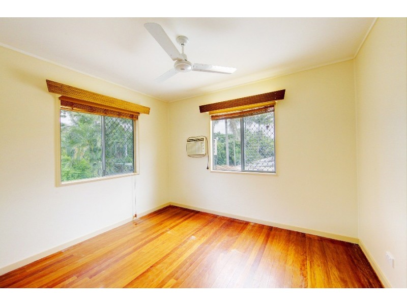 7 Marcus Street, Rasmussen QLD 4815