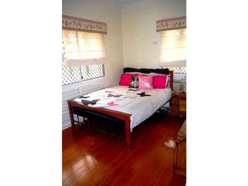 6 Union Street, Hyde Park QLD 4812