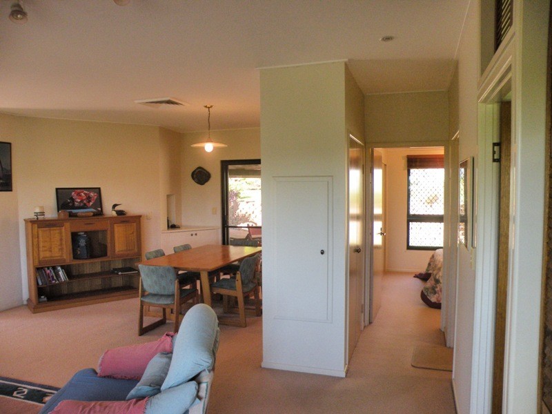 4 Lexington Drive, Wulguru QLD 4811