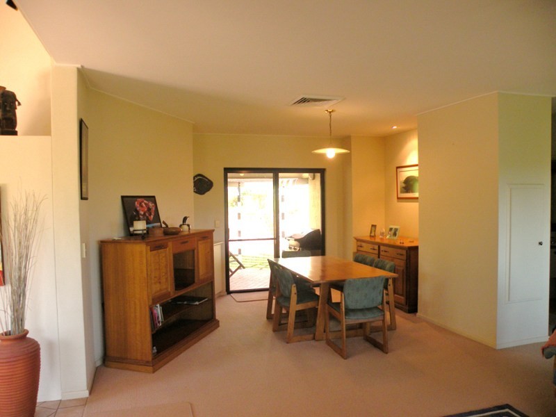 4 Lexington Drive, Wulguru QLD 4811