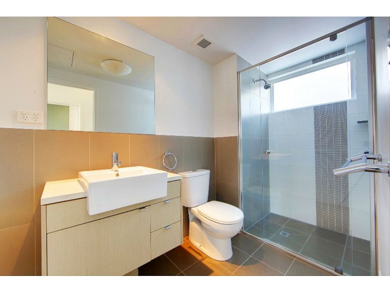 1/2-4 Kingsway Place (Holborn Apartments), Townsville City QLD 4810