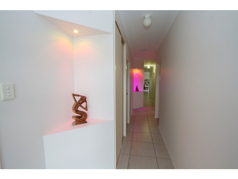 19 Rangeleigh Court, Mount Louisa QLD 4814