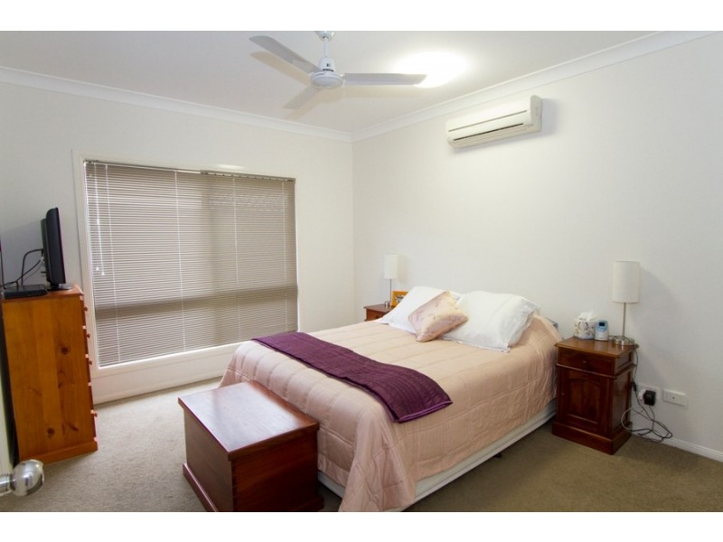 19 Rangeleigh Court, Mount Louisa QLD 4814