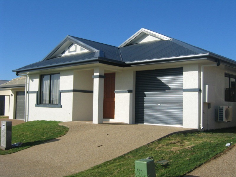 30 Cockatoo Circuit, Douglas QLD 4814