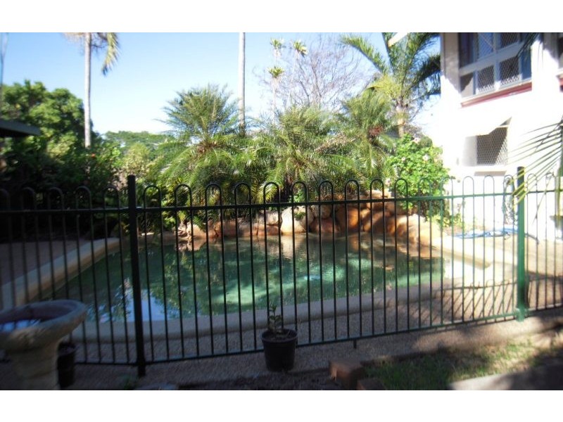 8 Mawai Street, Mysterton QLD 4812