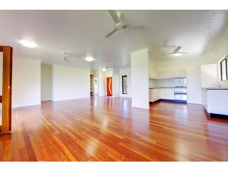 39 Constance Drive, Kelso QLD 4815