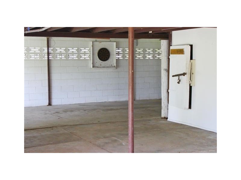 8 Crowder Street, Garbutt QLD 4814