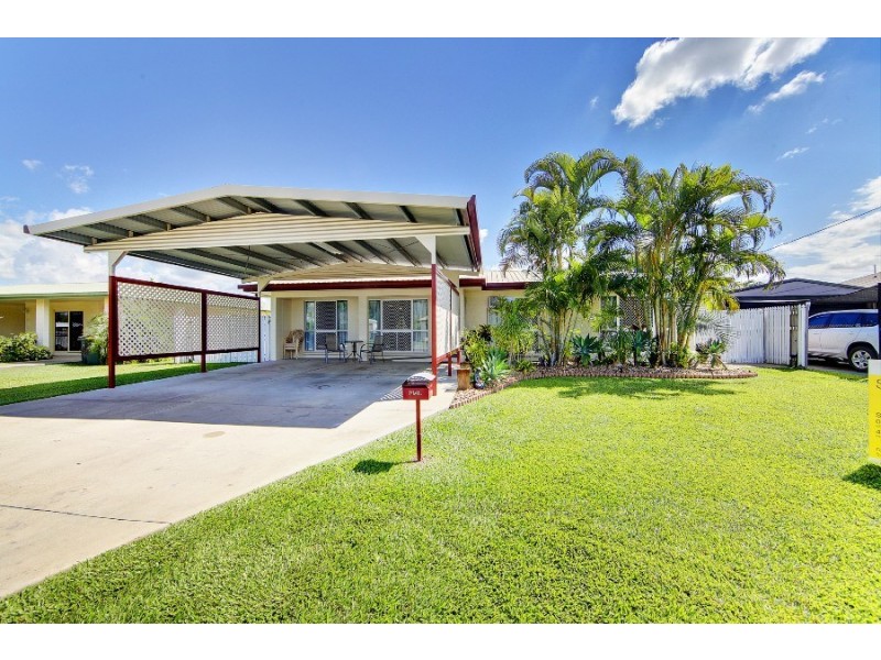 6 Feeney Avenue, Rasmussen QLD 4815