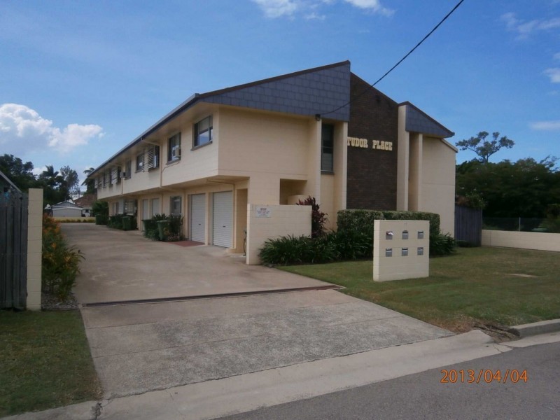 4/17 Gladstone, Pimlico QLD 4812