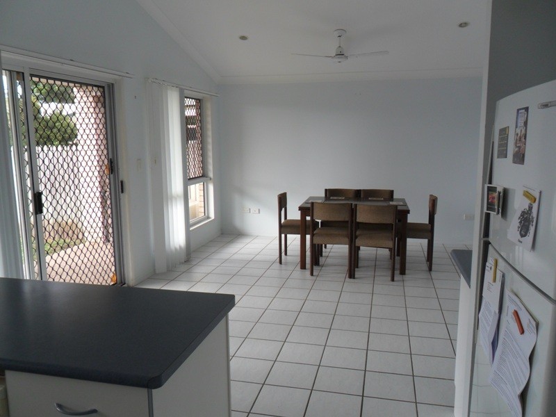 77 PHOENIX PARADE, Kirwan QLD 4817