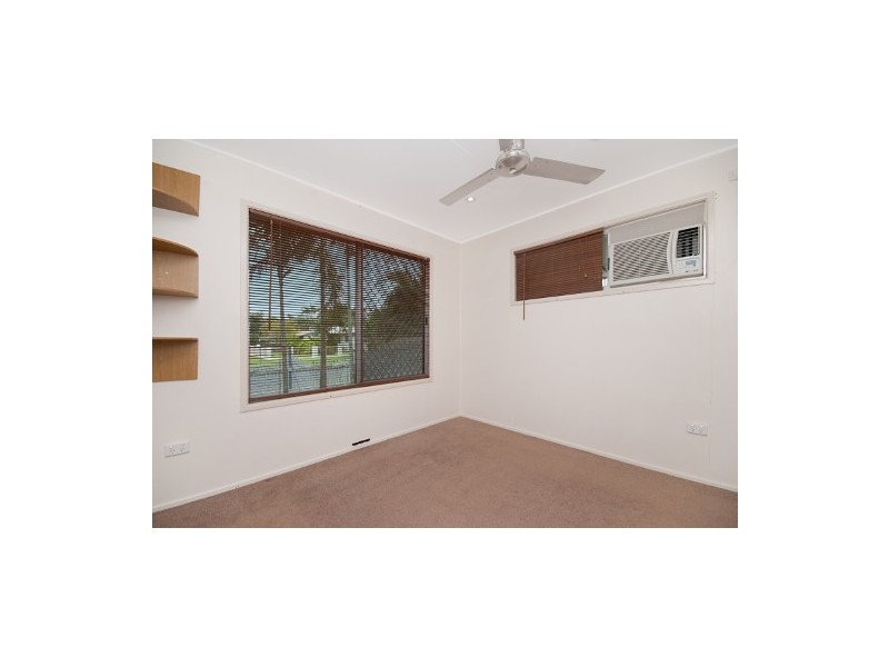 18 Hank Street, Deeragun QLD 4818