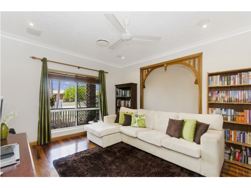25 Evergreen Drive, Kirwan QLD 4817
