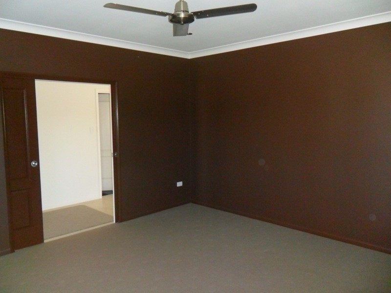 5 Rangeleigh Court, Mount Louisa QLD 4814