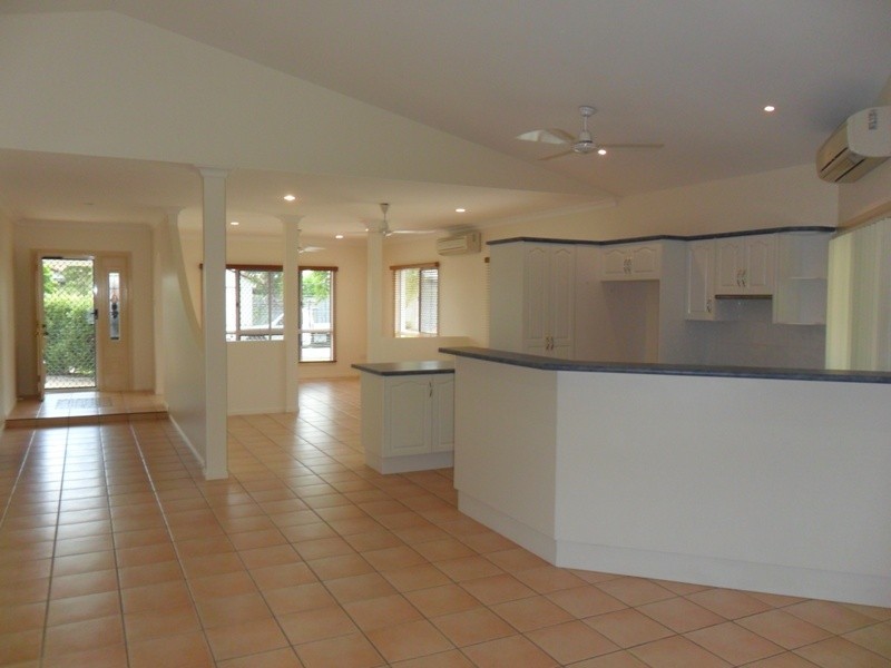 20 BLADENSBERG CRESCENT, Annandale QLD 4814