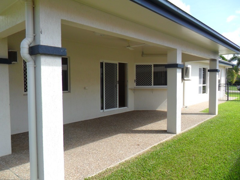 20 BLADENSBERG CRESCENT, Annandale QLD 4814