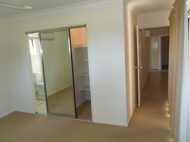 71 WOODWARK DRIVE, Bushland Beach QLD 4818