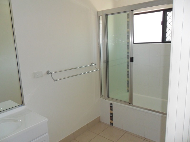 71 WOODWARK DRIVE, Bushland Beach QLD 4818