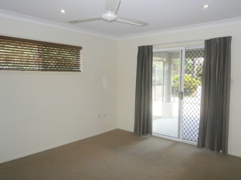 10 PERISHER COURT, Mount Louisa QLD 4814