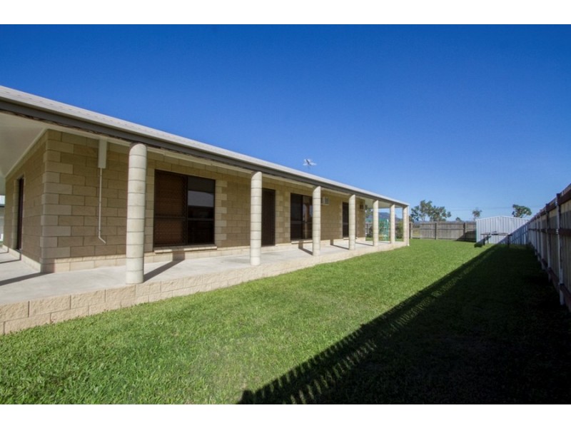 25 Stella Street, Kelso QLD 4815