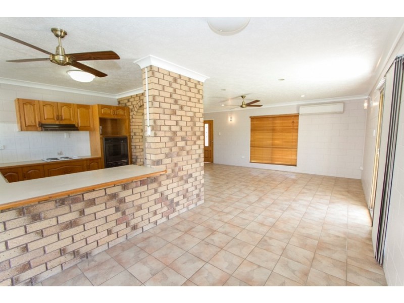 25 Stella Street, Kelso QLD 4815