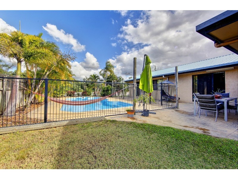 49 Martinez Avenue, West End QLD 4810