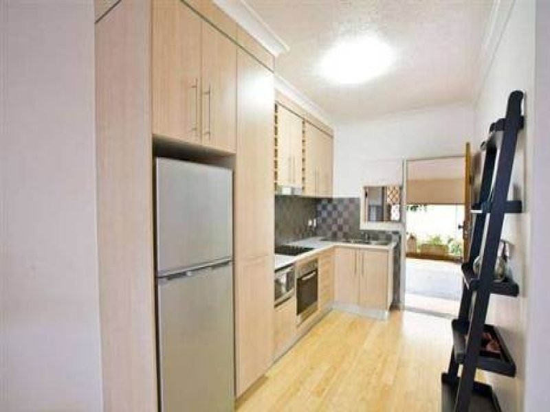 3/11 Tenth Avenue, Railway Estate QLD 4810