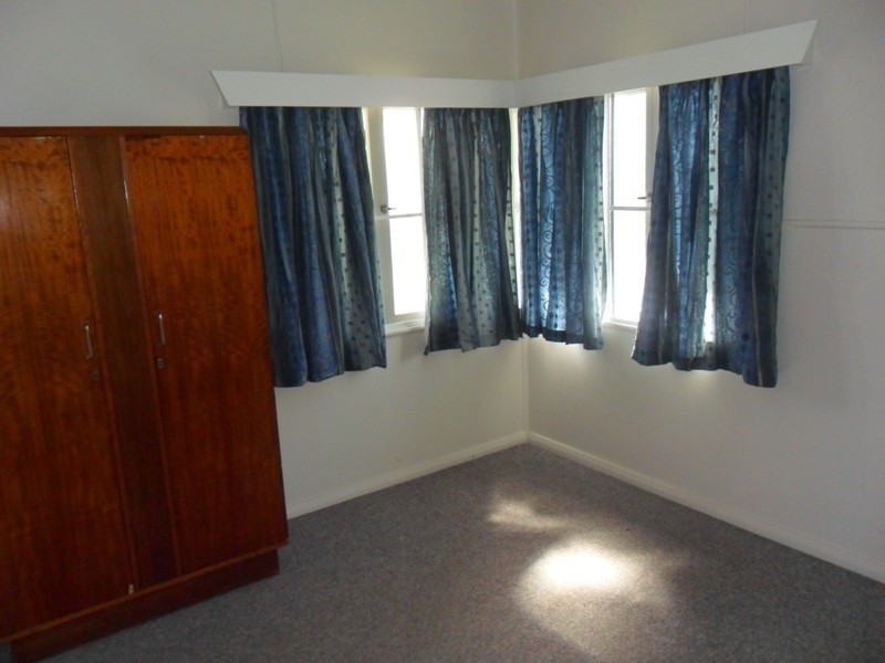 20 RAILWAY AVENUE, Railway Estate QLD 4810