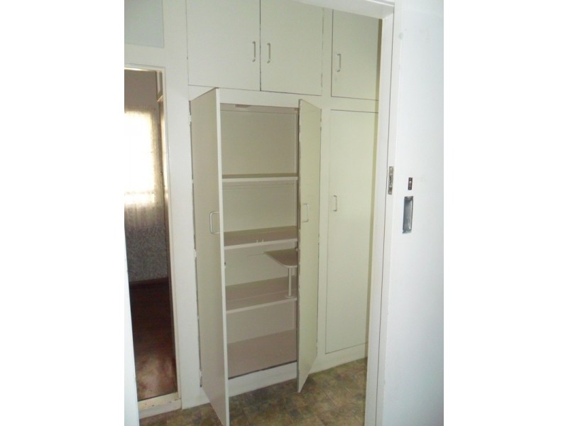 20 RAILWAY AVENUE, Railway Estate QLD 4810