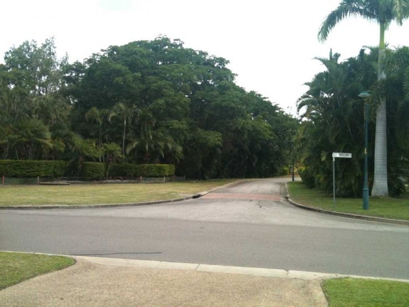 32 MORSTONE STREET, Annandale QLD 4814