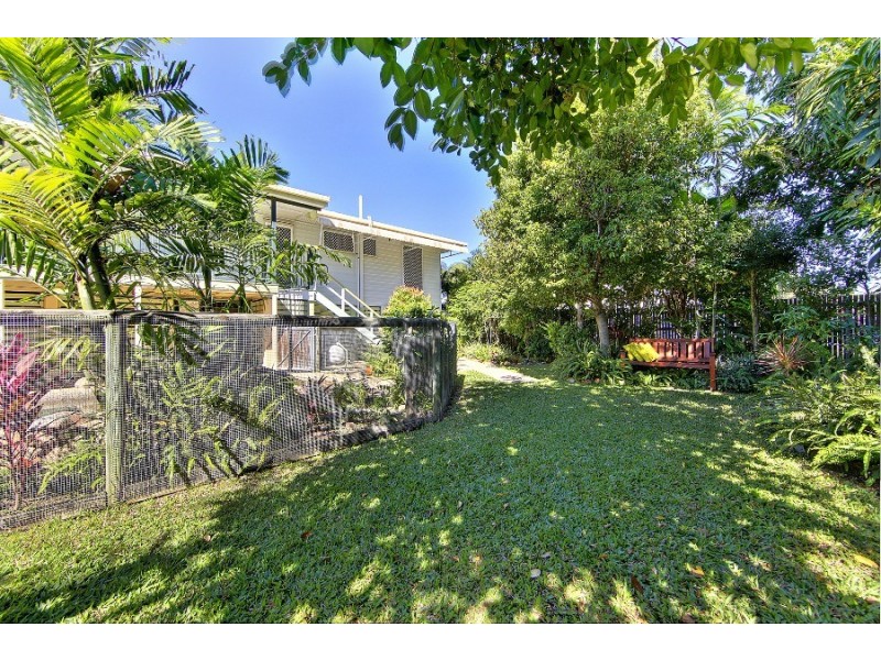 32 Croft Street, Heatley QLD 4814