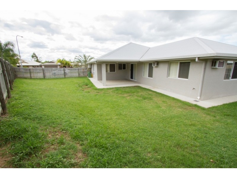 106 FRESHWATER DRIVE, Douglas QLD 4814
