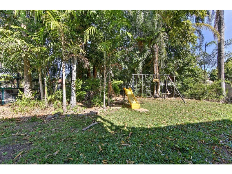 40 Ahearne Street, Hermit Park QLD 4812