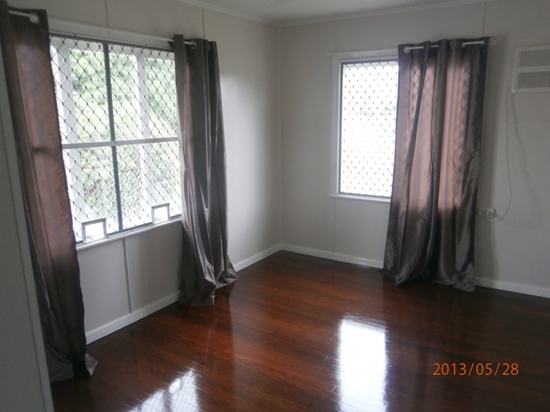 17 CORDELIA AVENUE, Cranbrook QLD 4814