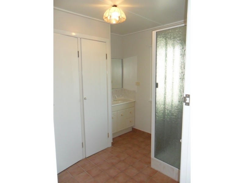 17 CORDELIA AVENUE, Cranbrook QLD 4814