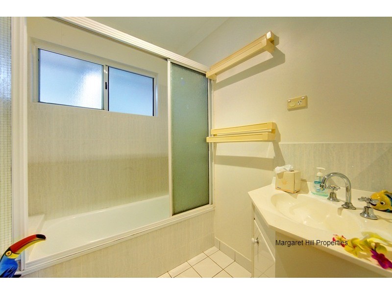 9 Dalton Street, Wulguru QLD 4811