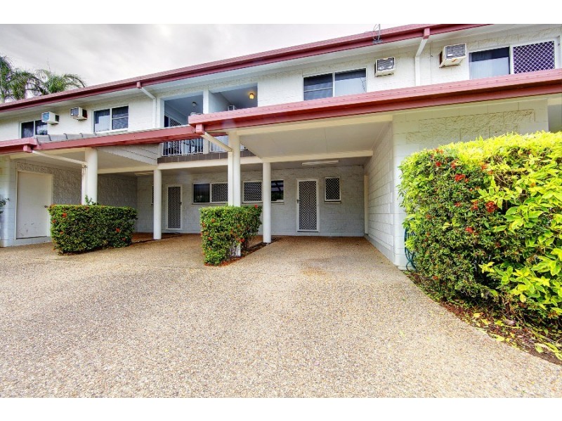 4/17 LOWTH STREET, Rosslea QLD 4812