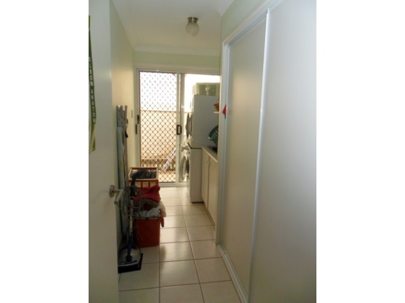 9 DUNDAS CRESCENT, Kirwan QLD 4817