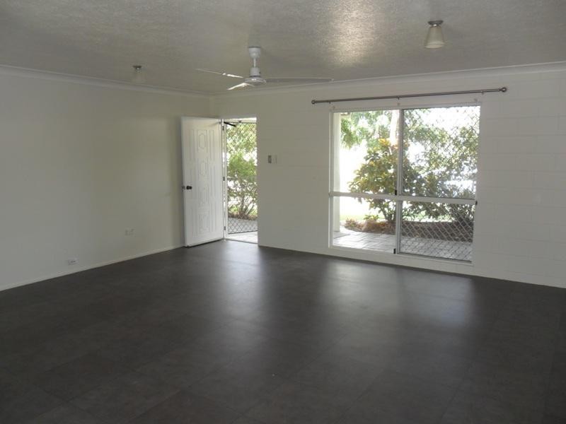 3 LORNSLEIGH STREET, Mount Louisa QLD 4814