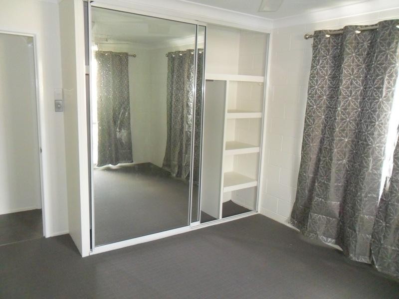 3 LORNSLEIGH STREET, Mount Louisa QLD 4814