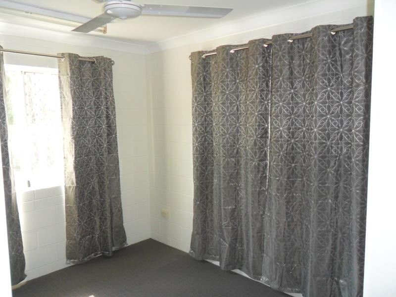 3 LORNSLEIGH STREET, Mount Louisa QLD 4814