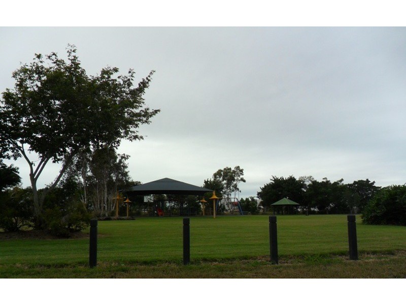 3 LORNSLEIGH STREET, Mount Louisa QLD 4814