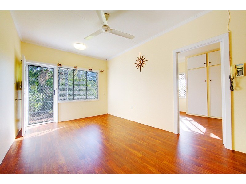 1/54 SWALES STREET, Mundingburra QLD 4812