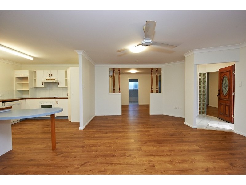 21 PARINGA STREET, Cranbrook QLD 4814