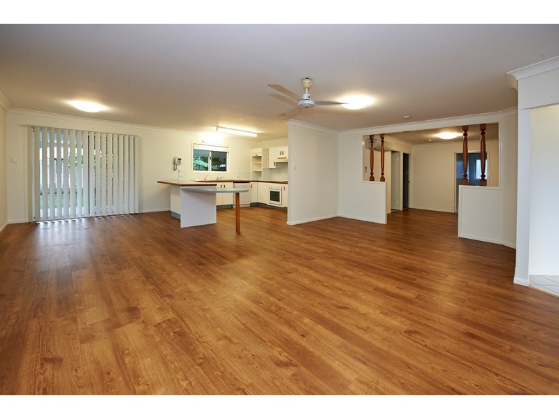 21 PARINGA STREET, Cranbrook QLD 4814