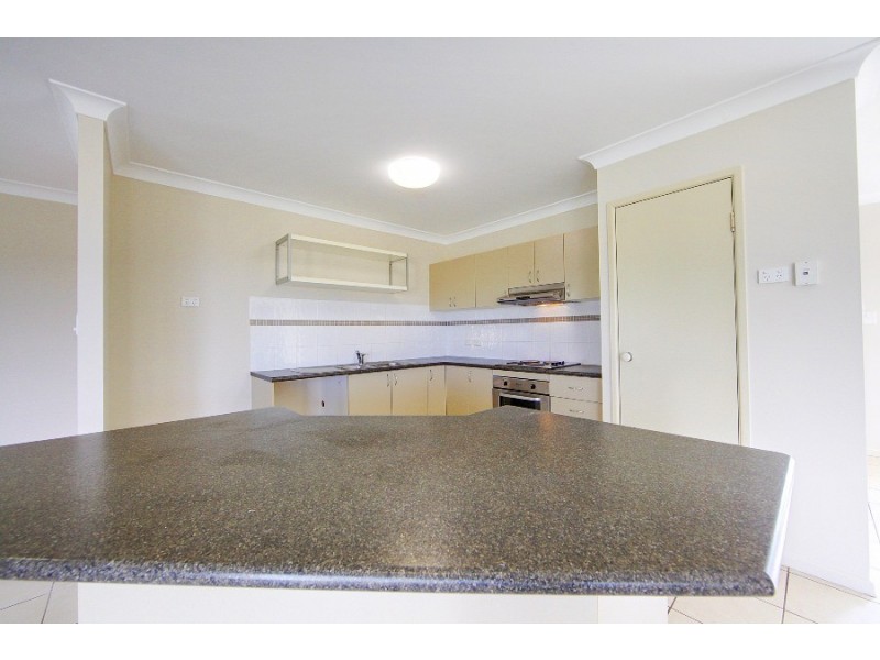 28 Bamboo Crescent, Mount Louisa QLD 4814